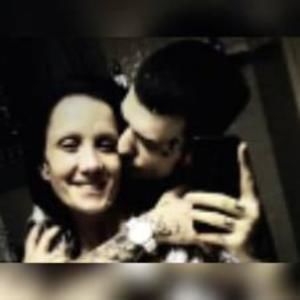 Meet your Posher, Niki